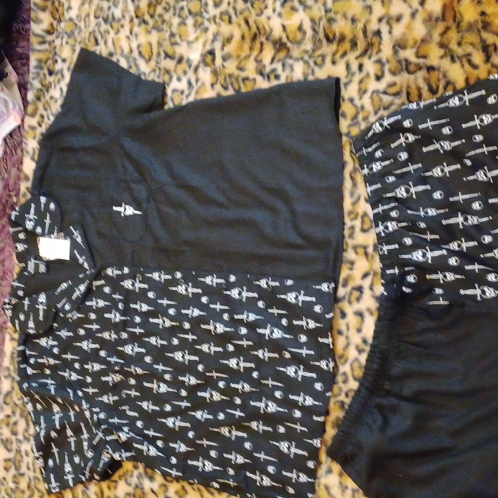 NWT Hot topic Social Collision 3x split dagger lounge set Black /white - Picture 10 of 16